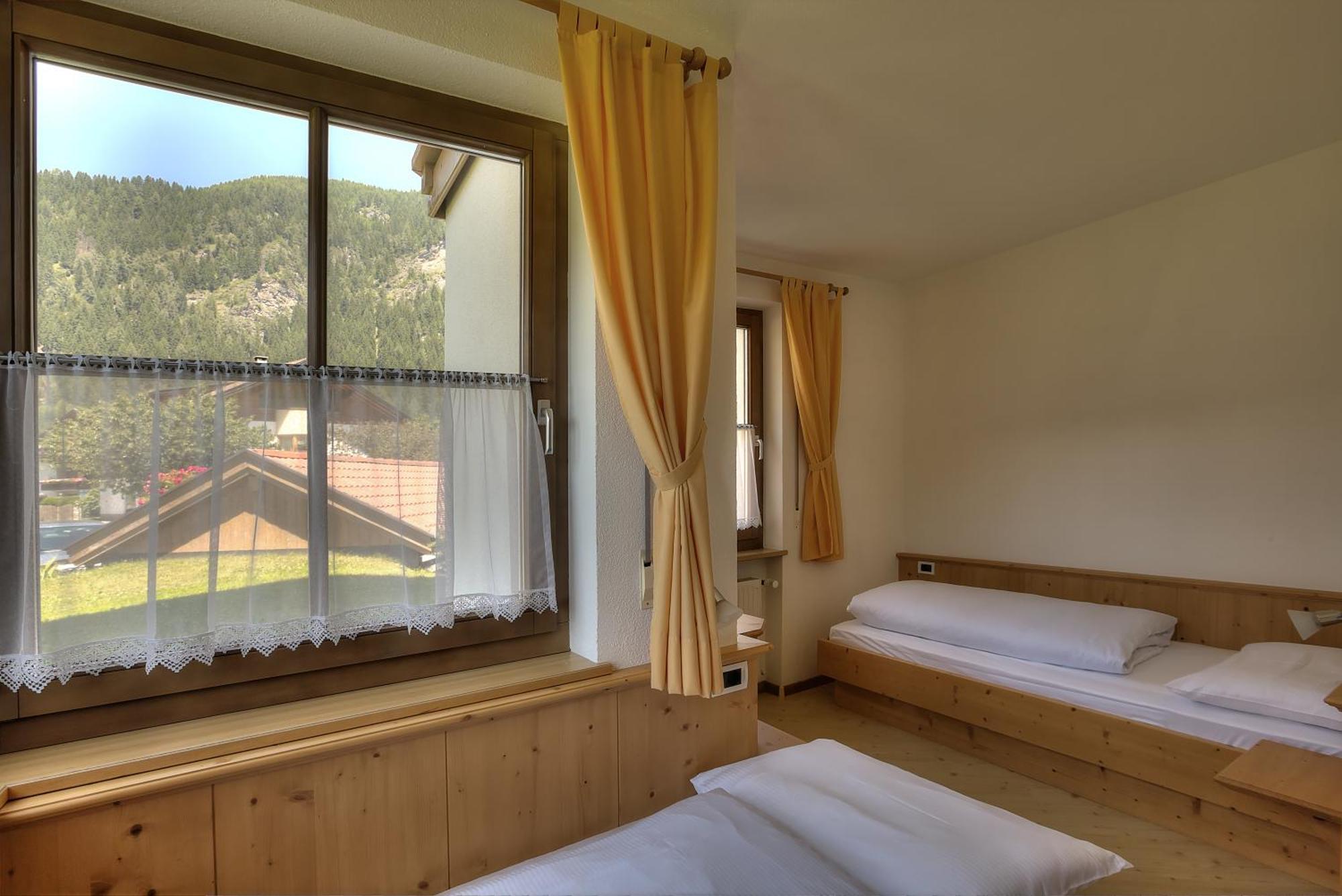 Hotel Residence Rose Vipiteno Oda fotoğraf